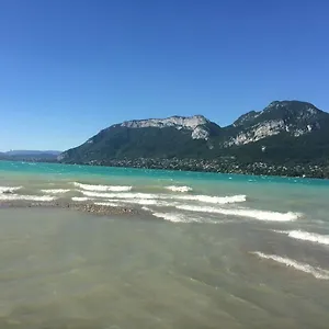 à Quelques Minutes Du D’annecy - Appartement